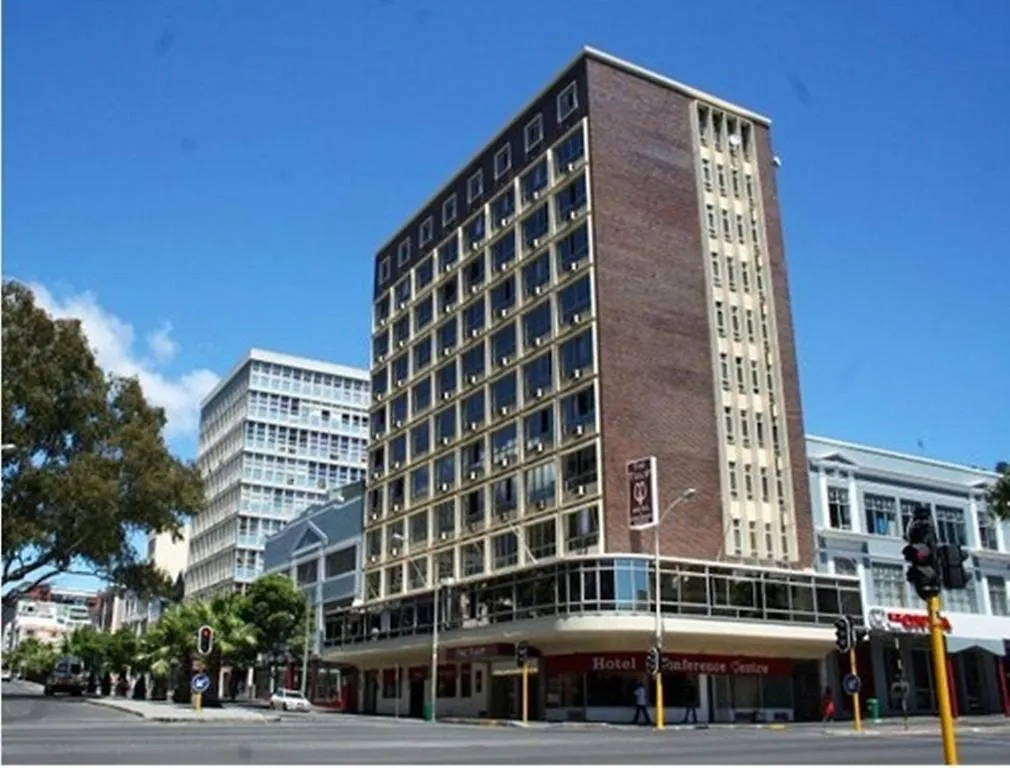 The Tulip Hotel & Conference Centre Kapstadt