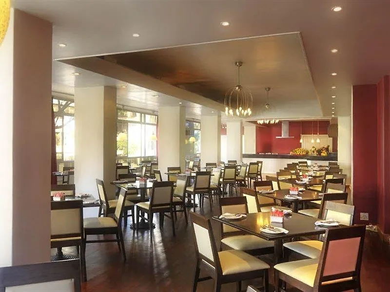The Tulip Hotel & Conference Centre Cape Town